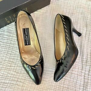 Stuart Weitzman | Vintage 90s Black & Gold Chainlink Accent Pump Heels w Box